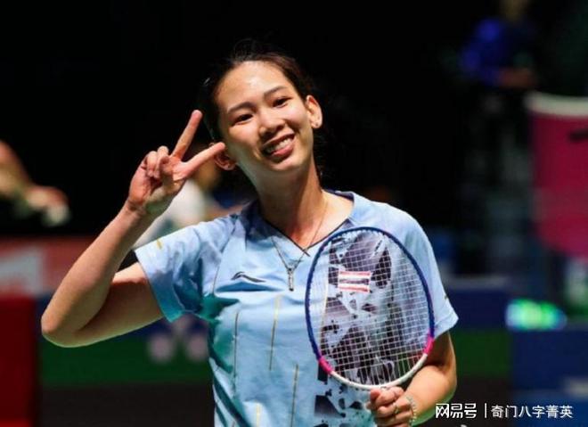 北京女排的 北京女排的